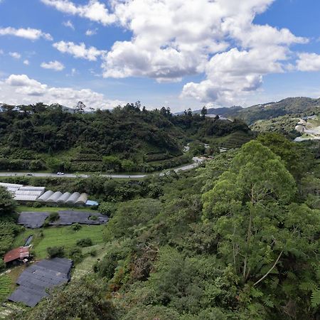 Hills Aranda Nova Hotel Cameron Highlands Exterior photo